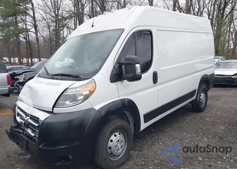 2016 Ram Promaster 1500 z USA, uszkodzony, nr VIN 3C6TRVBG1GE116780